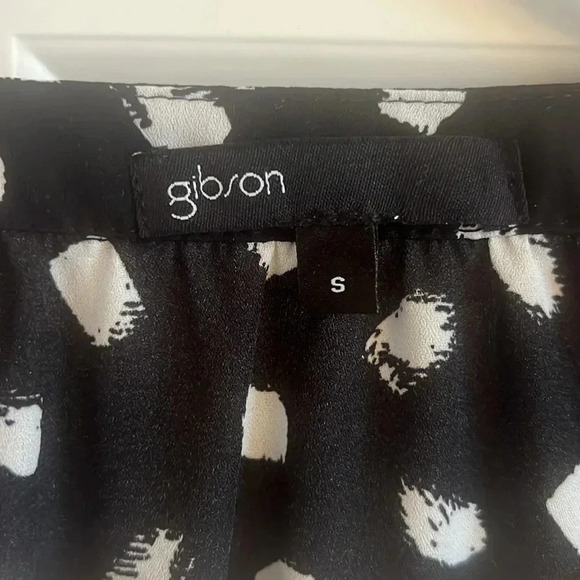 Gibson Black and White Button Down Blouse Size S - Picture 2 of 10